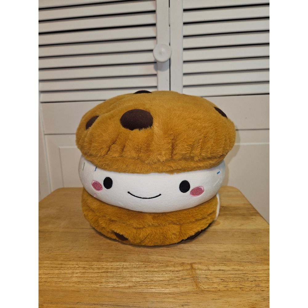 Sundays Cozy Warmer Chocolate Chip Cookie Sandwich Plush Soft Faux Fur Toy Brown
